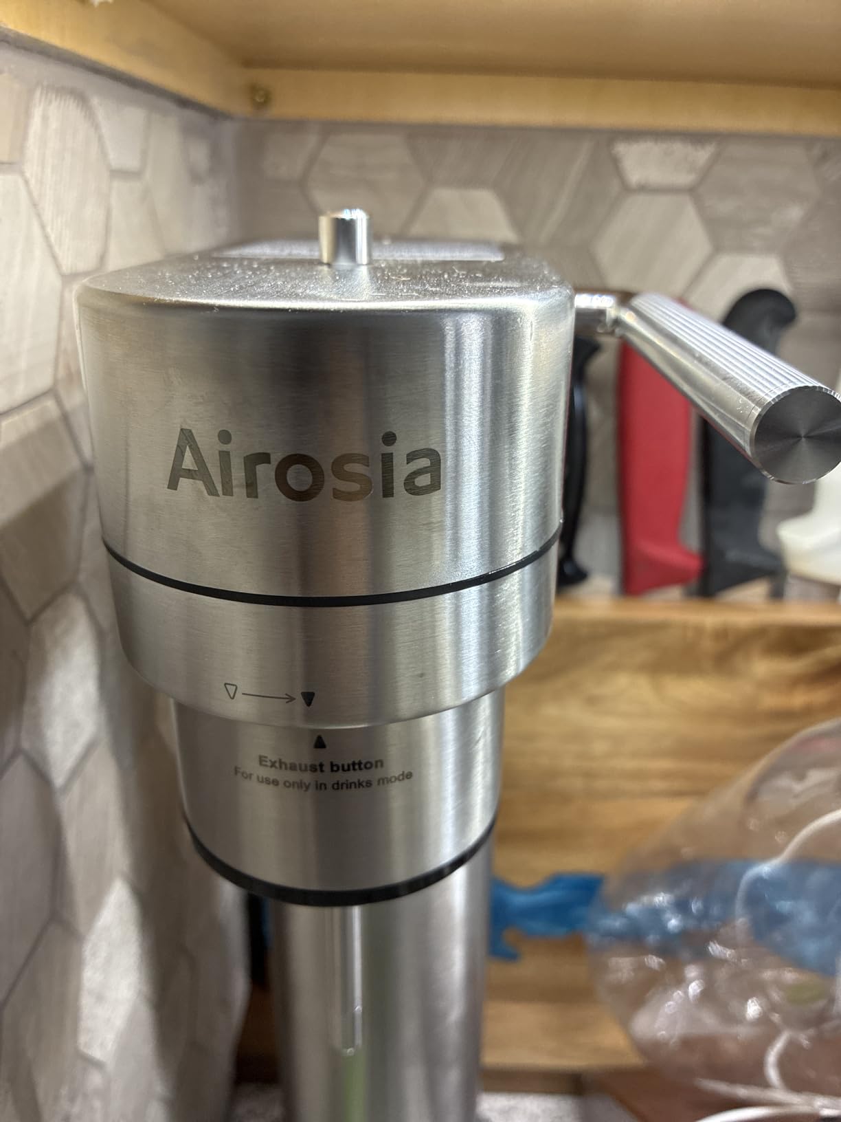 Carbonates Any Drink-Airosia Soda Maker Machine-304 Stainless Steel Sparkling Water Maker, Carbonator Machine with BPA Free Bottles(1L+0.5L) (CO2 Carbonator NOT Included) customer photo 2