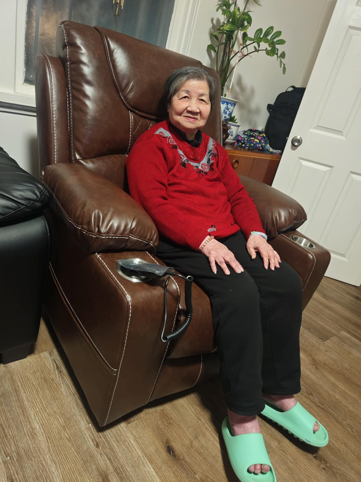 Oversized Power Lift Recliner for Elderly, Big Man Recliner, Blue customer photo 1