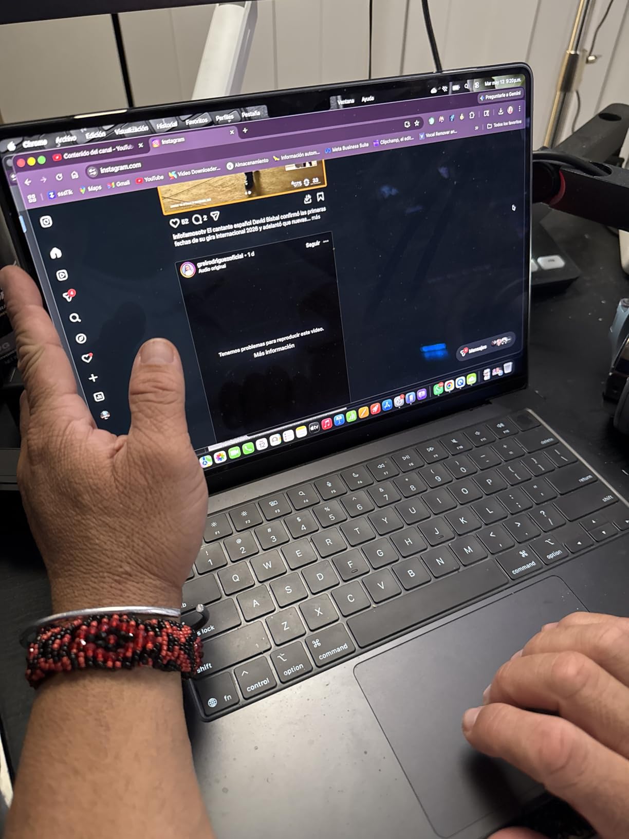 Apple 2025 MacBook Pro Laptop with Apple M5 chip with 10‑core CPU and 10‑core GPU: Built for AI, 14.2-inch Liquid Retina XDR Display, 24GB Unified Memory, 1TB SSD Storage; Space Black customer photo 1
