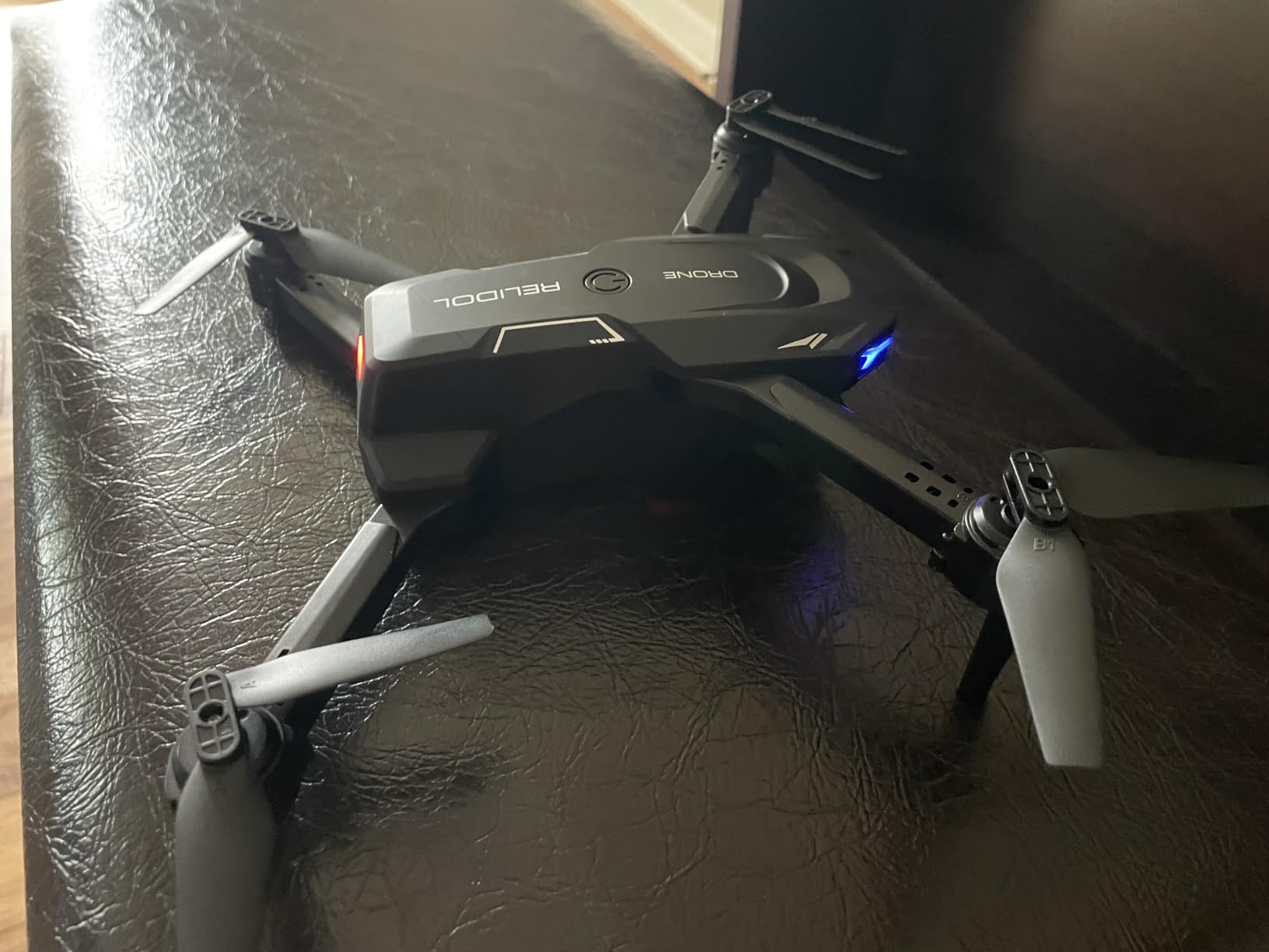 Drone with Camera, Screen on Controller Remote Control Quadcopter FPV Drone customer photo 2