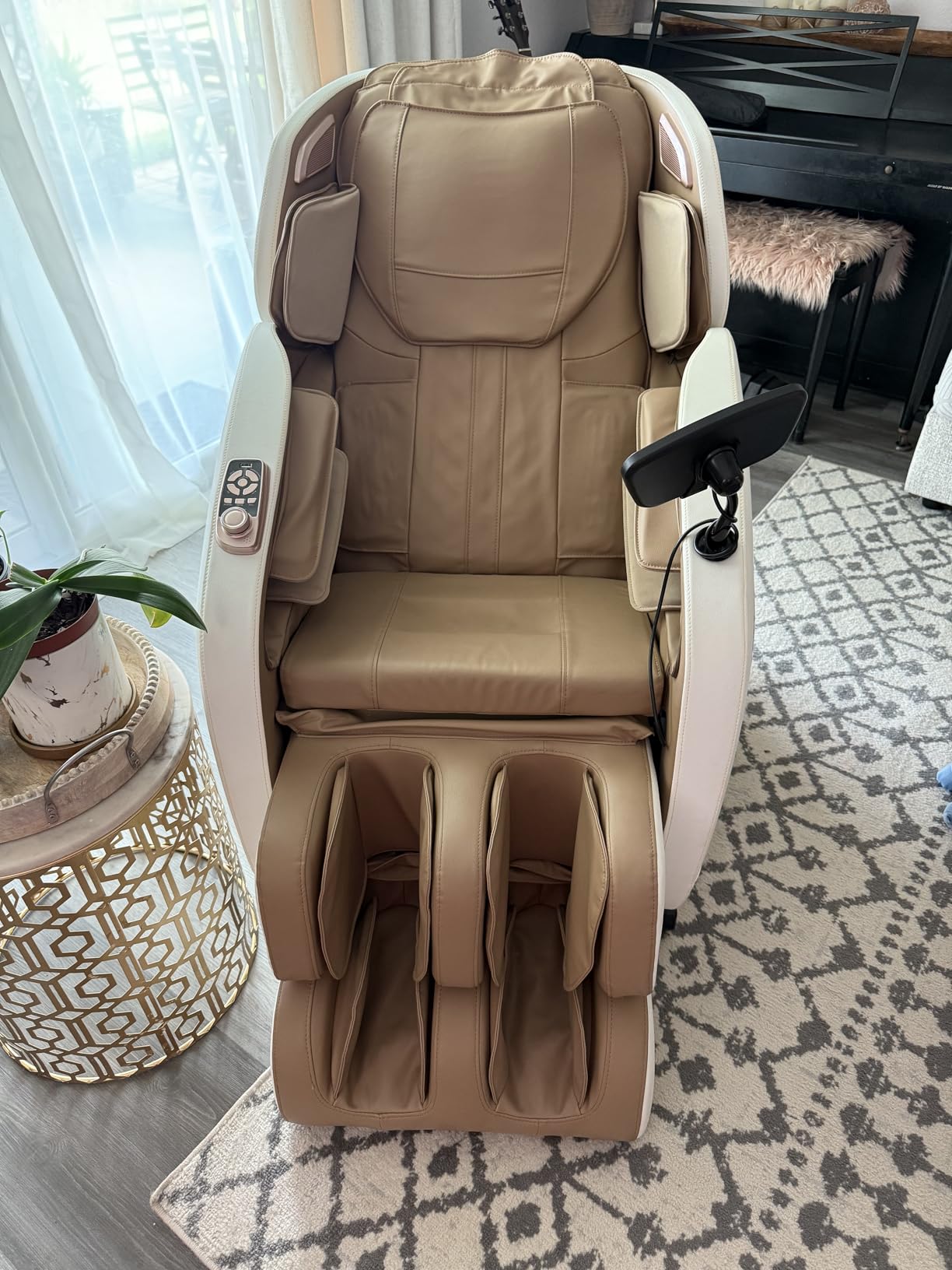 Mazzup Full Body Zero Gravity Shiatsu Massage Chair with Fully Assembled, LCD Screen, Shortcut Keys, USB Charging Port, Heat, for Loved Ones, Parents, Black customer photo 1