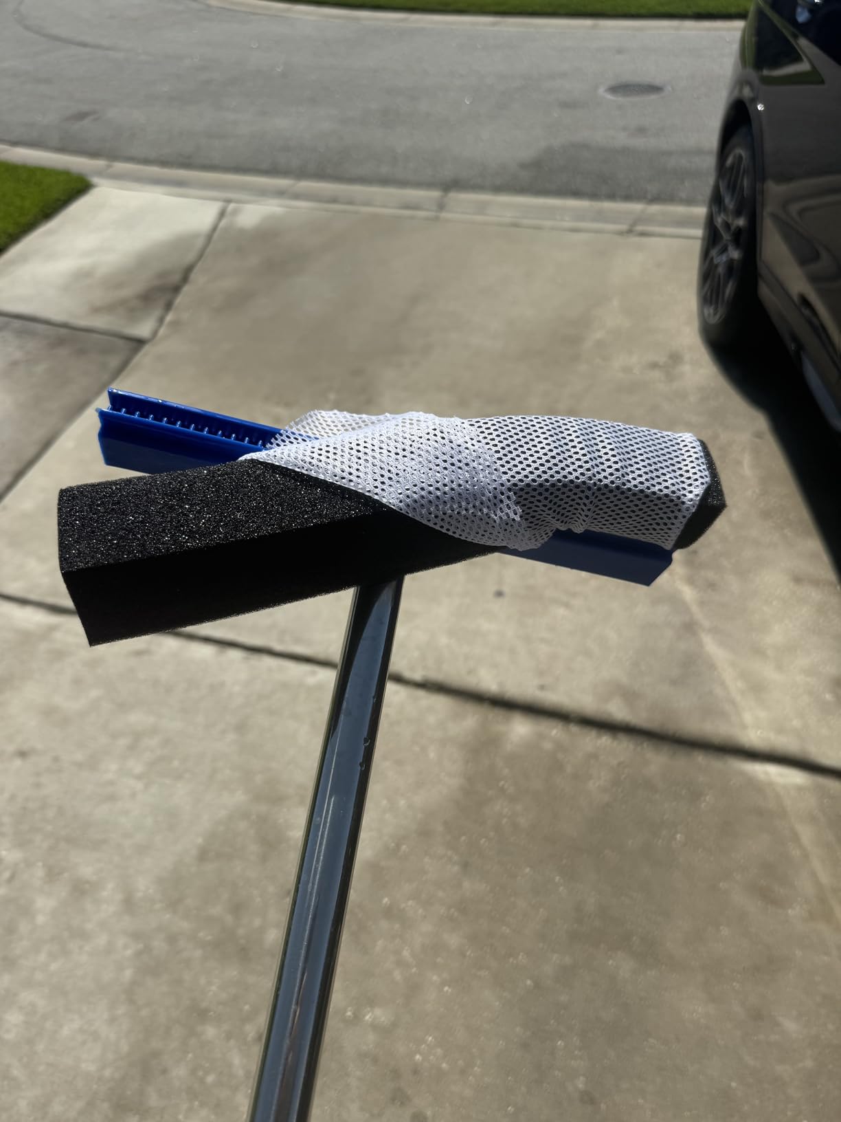 Window Squeegee with Scrubber Kit for Home Glasses Cleaning, 6 Ft Long customer photo 1