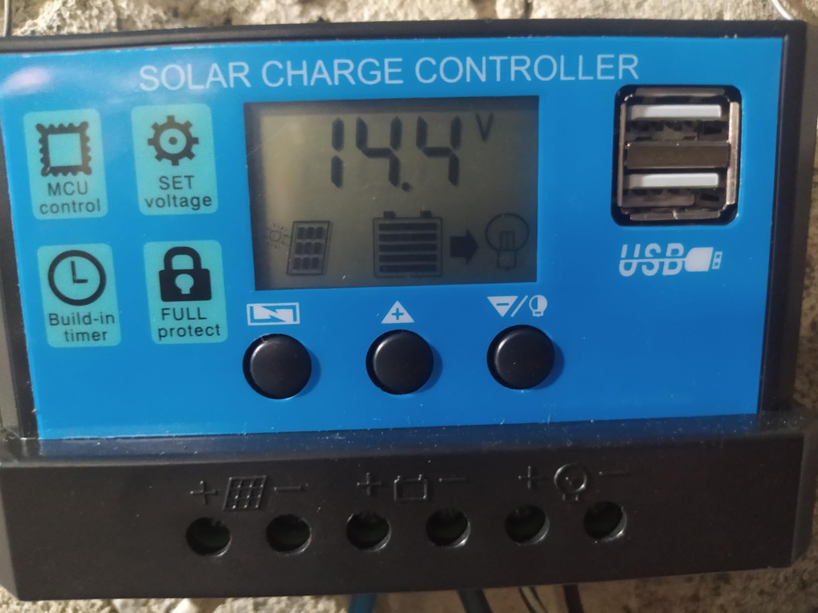 100A MPPT Solar Charge Controller with Auto Parameter LCD Display customer photo 2