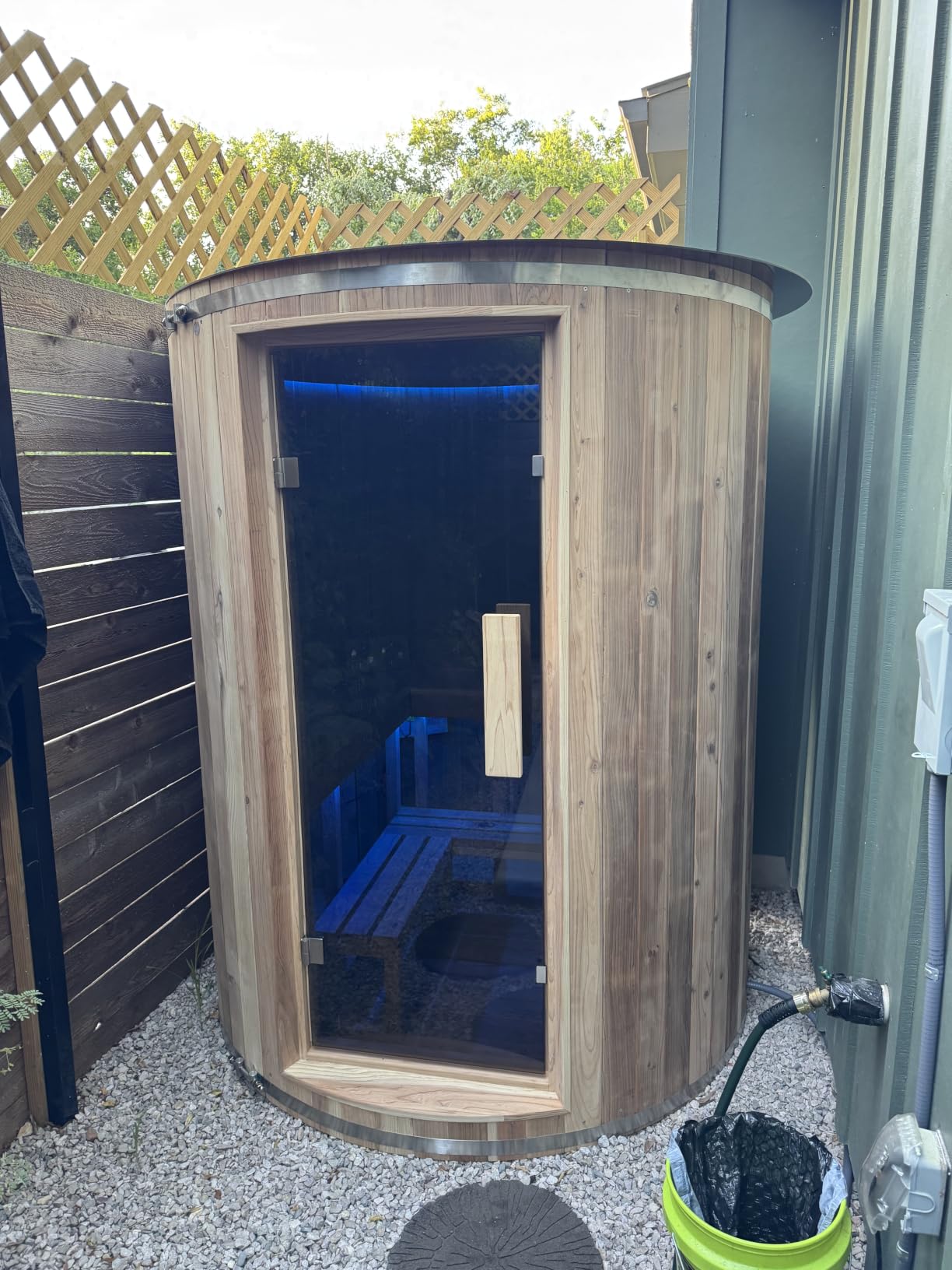 4 Person Outdoor Vertical Barrel Sauna, Cedar Wood Traditional Sauna customer photo 1
