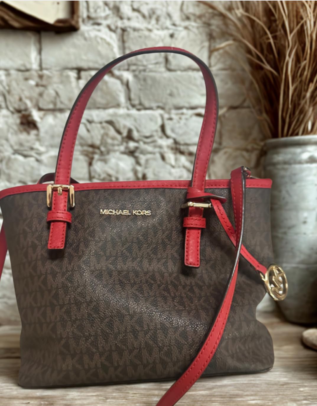 Michael Kors Women's Ruthie Medium Tote Bag customer photo 2