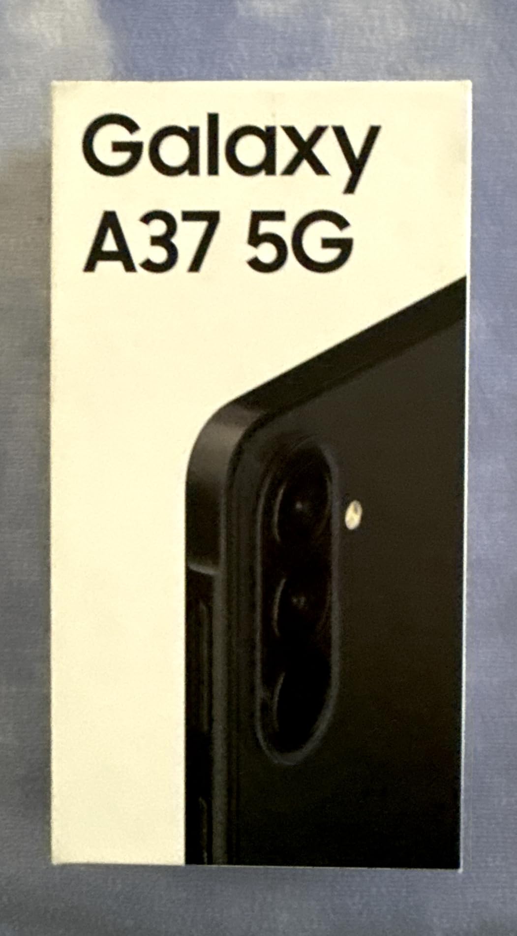 Samsung Galaxy A37 5G (2026), Unlocked Android Smartphone, 256GB, AMOLED Display, Triple Camera, IP68, Slim Phone, 5000mAh Battery, US Version, US 1 Yr Warranty, Awesome White customer photo 2