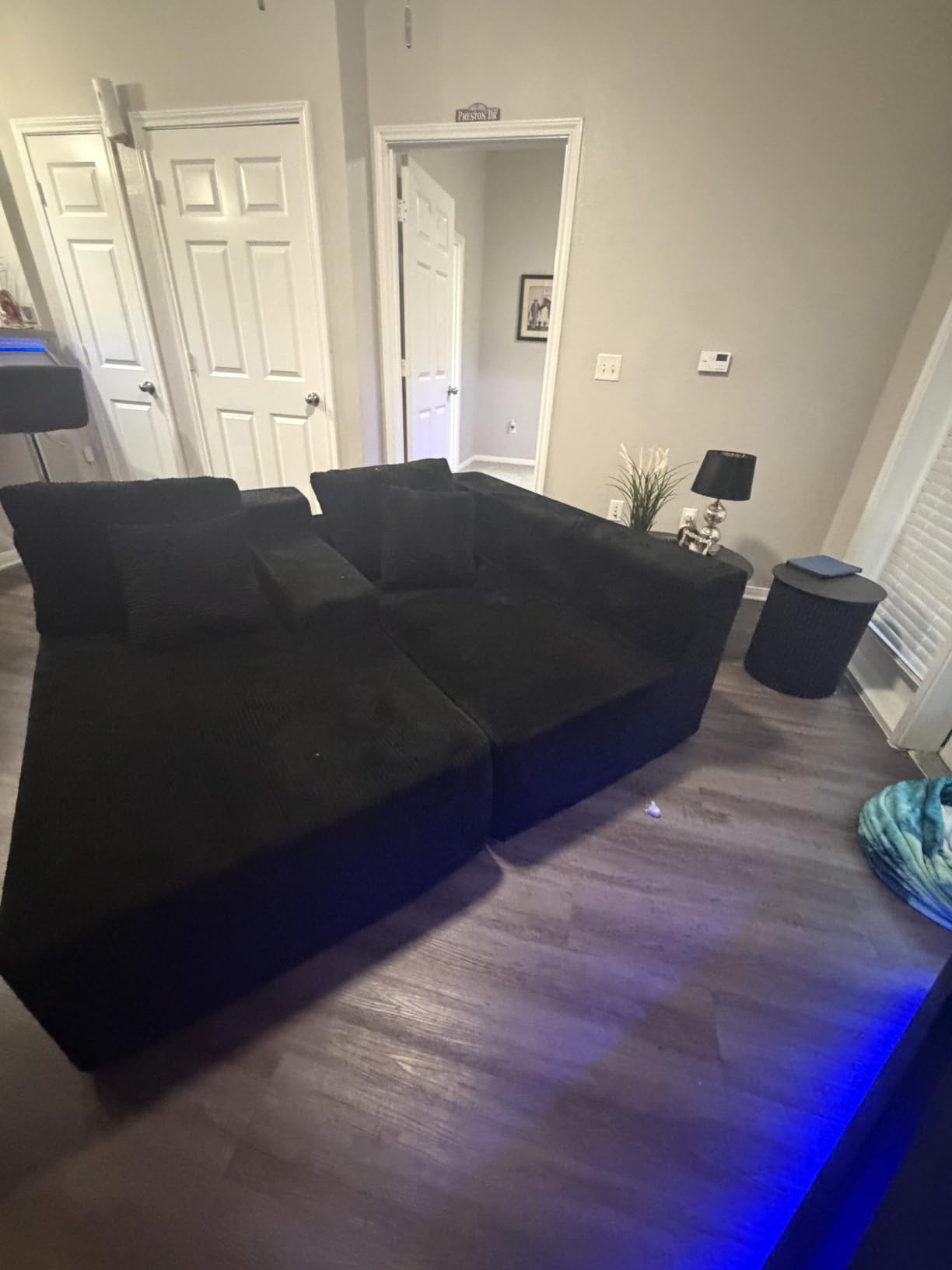 GRUSIGN Cloud Sectional Boneless Couches for Living Room, Modular L Shaped Couch with Deep Seat Oversized Right Facing Chaise, Memory Foam Compressed Spineless 3 Seater Sofa for Apartment, Black customer photo 1