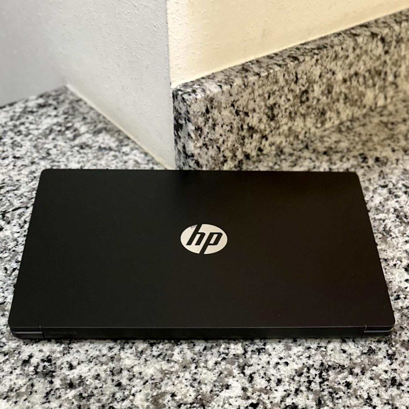HP OmniBook 3 16 inch Laptop PC, 2K Touchscreen, AMD Ryzen 3 30, 8 GB RAM, 256 GB SSD, AMD Radeon 610M GPU, Windows 11 Home, Mica Silver, 16-by0199nr customer photo 1