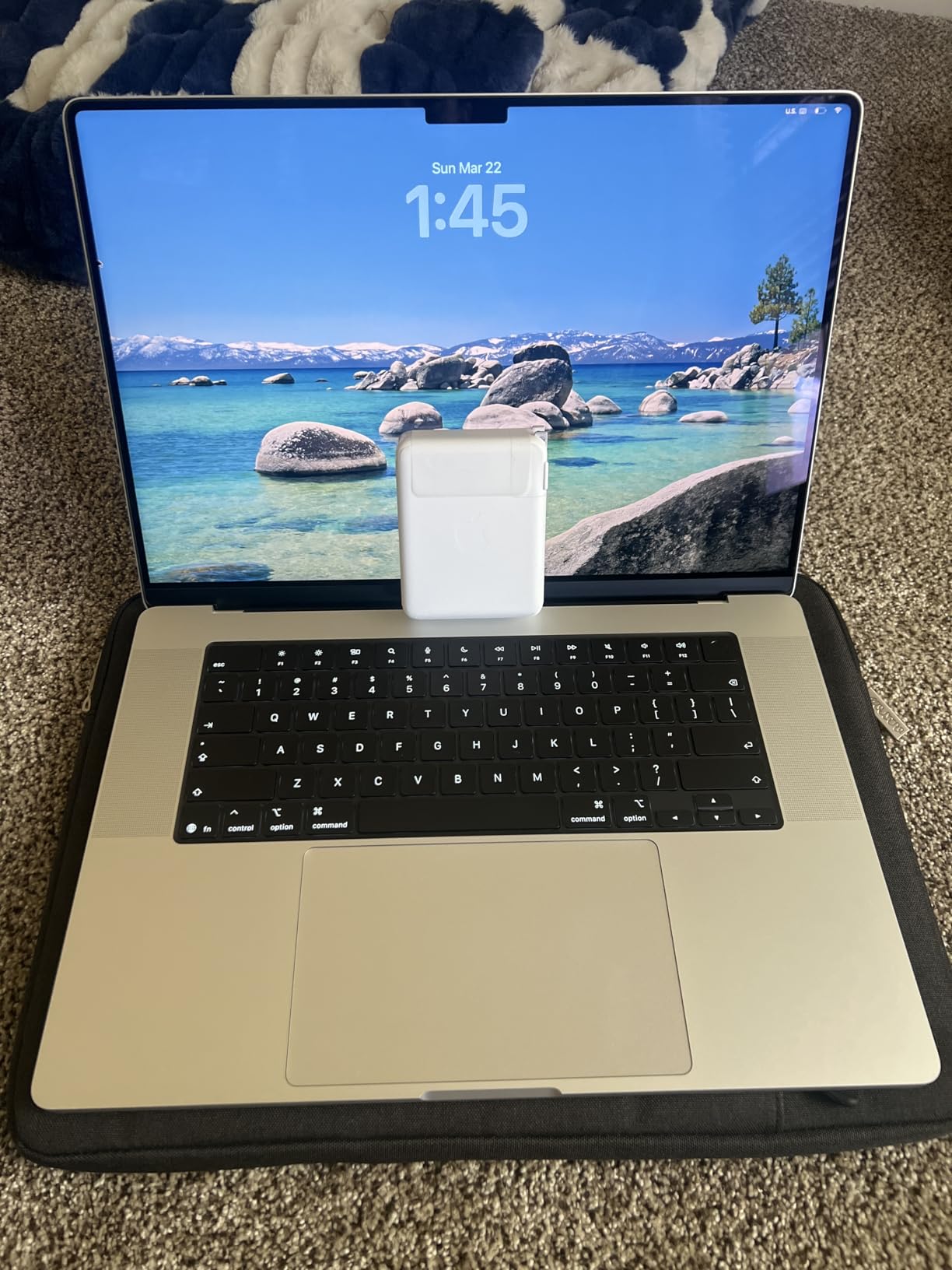 Apple 2026 MacBook Pro Laptop with Apple M5 Pro chip with 18-core CPU and 20-core GPU: Built for AI, 16.2-inch Liquid Retina XDR Display, 24GB Unified Memory, 1TB SSD, Wi-Fi 7; Silver customer photo 2