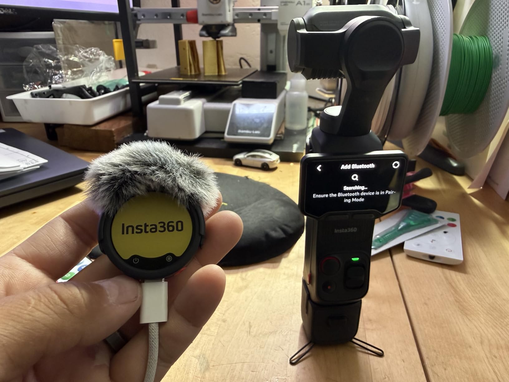 Insta360 Mic Pro (1 TX + 1 RX), Wireless Mini Lavalier Microphone for iPhone/Camera/Android, Video Recording, Bluetooth, Customizable E-Ink Display, 3-Mic Array, Available for Lightning Device customer photo 2