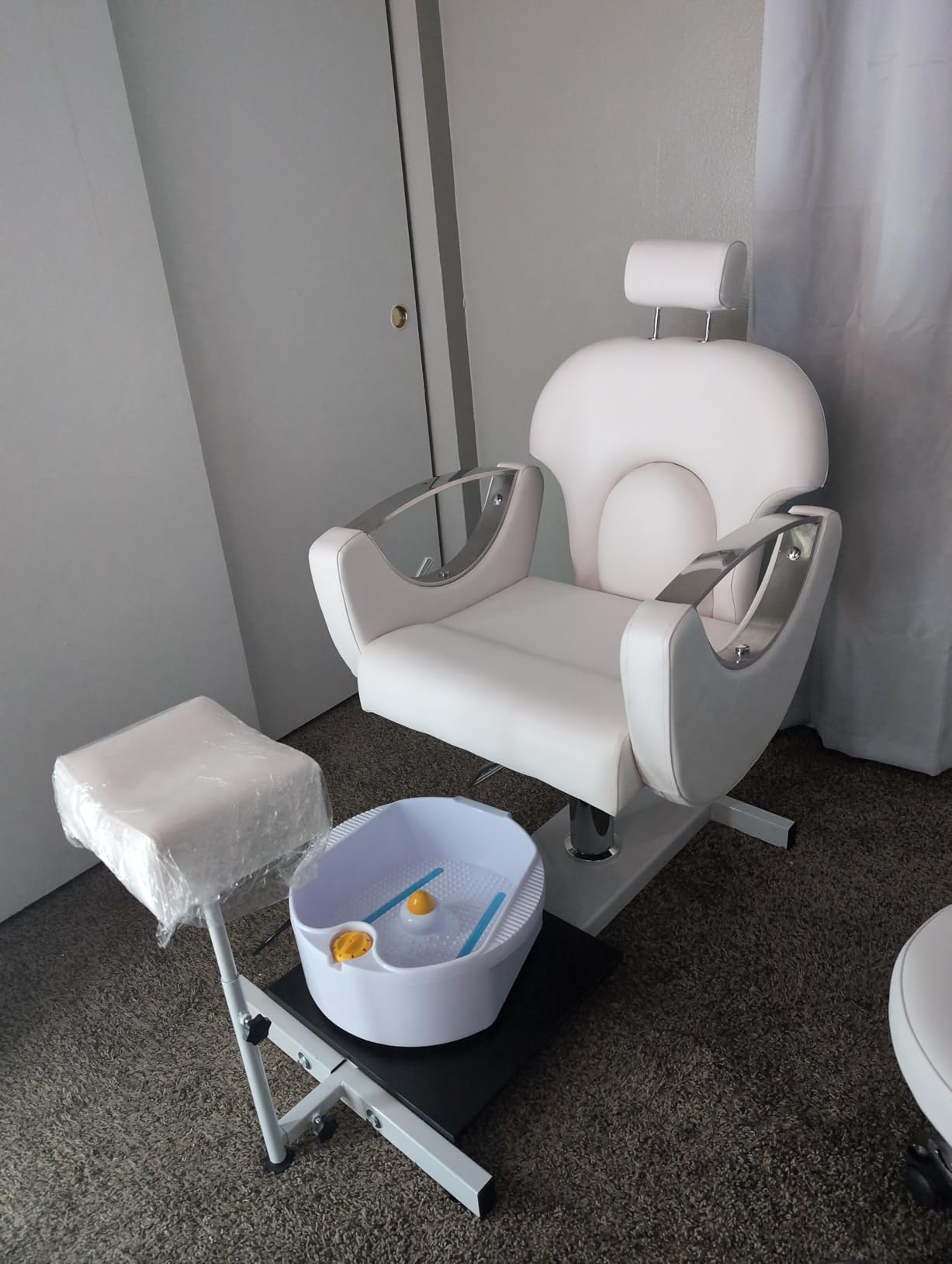 KIGOTY Pedicure Chair No Plumbing w/Massage Basin,Pillow,360°Swivel,Gray-G customer photo 2