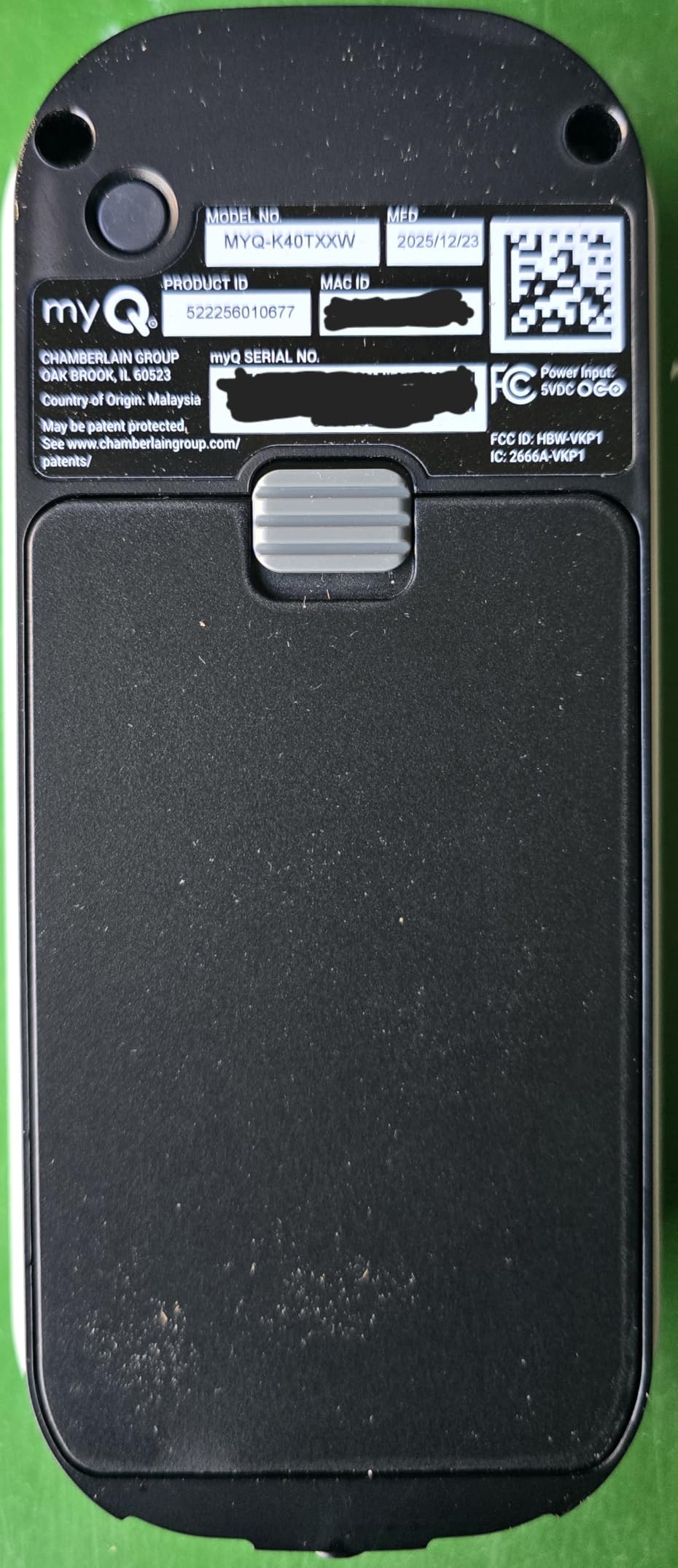 myQ Smart Garage Door Video Keypad + Rechargeable Battery, with Wide-Angle Camera, Customizable PIN Codes, and Smartphone Control, Works with Chamberlain, LiftMaster and Craftsman openers customer photo 1