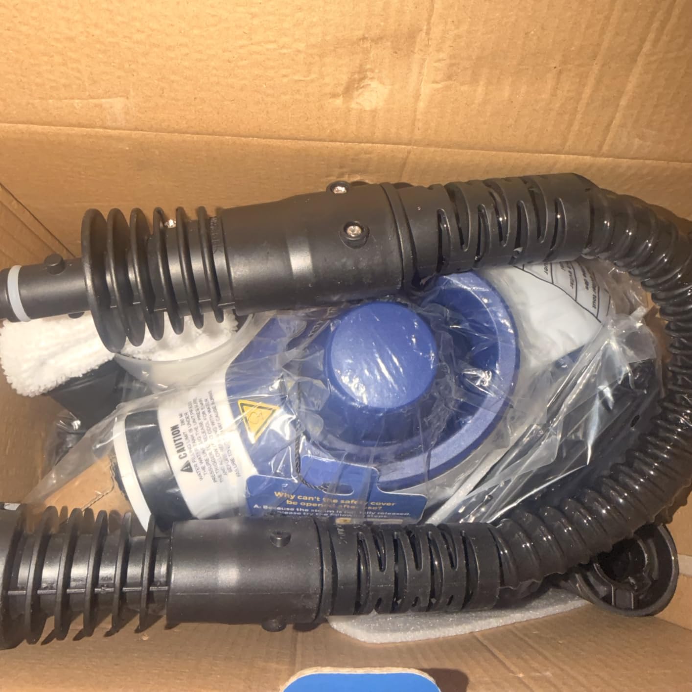 Pressurized Handheld Steam Cleaner, 230°F Steam with 14 Accessories customer photo 2
