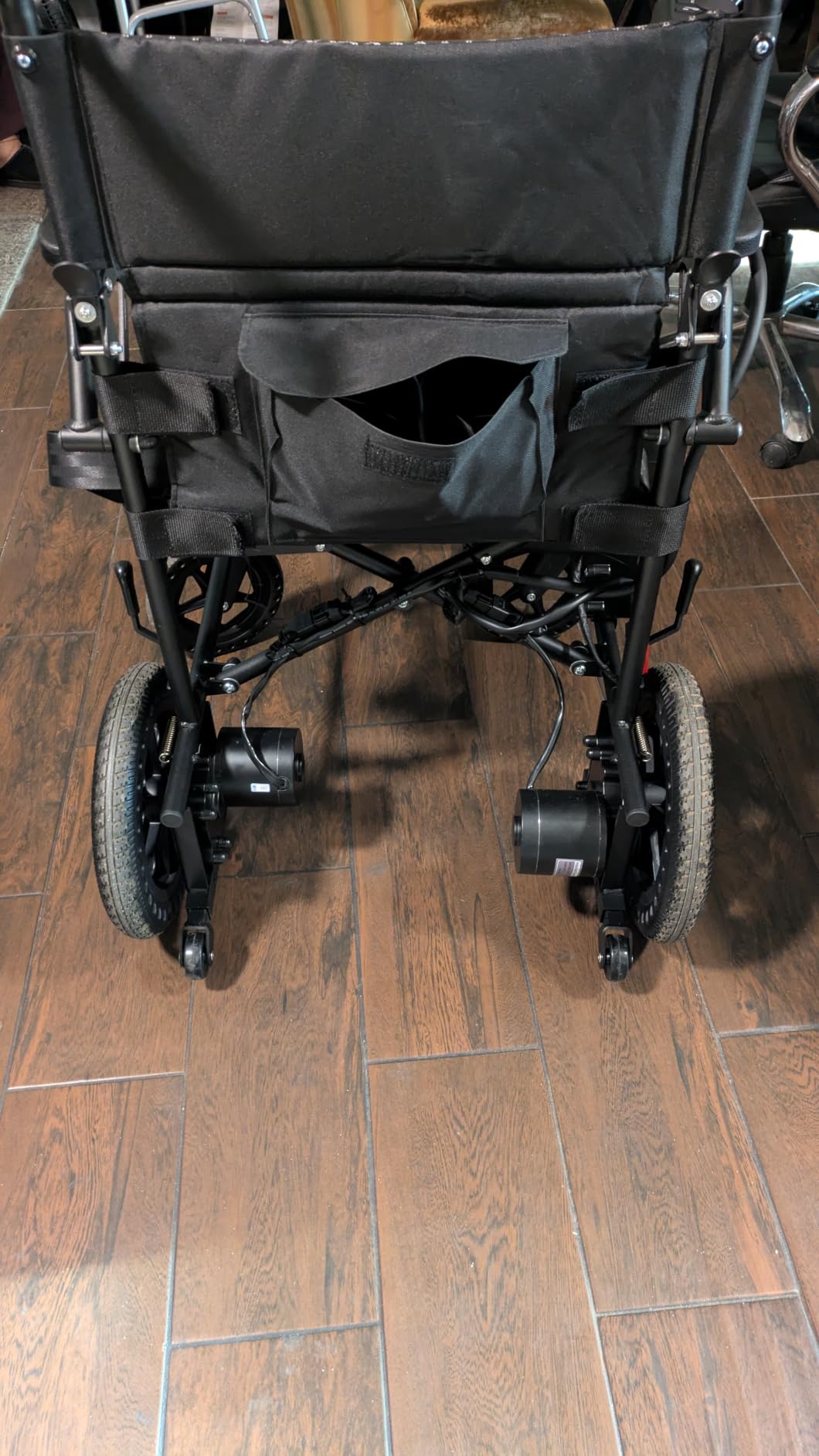 Hassky Electric Wheelchair for Adults with Dual Shock Absorption customer photo 1