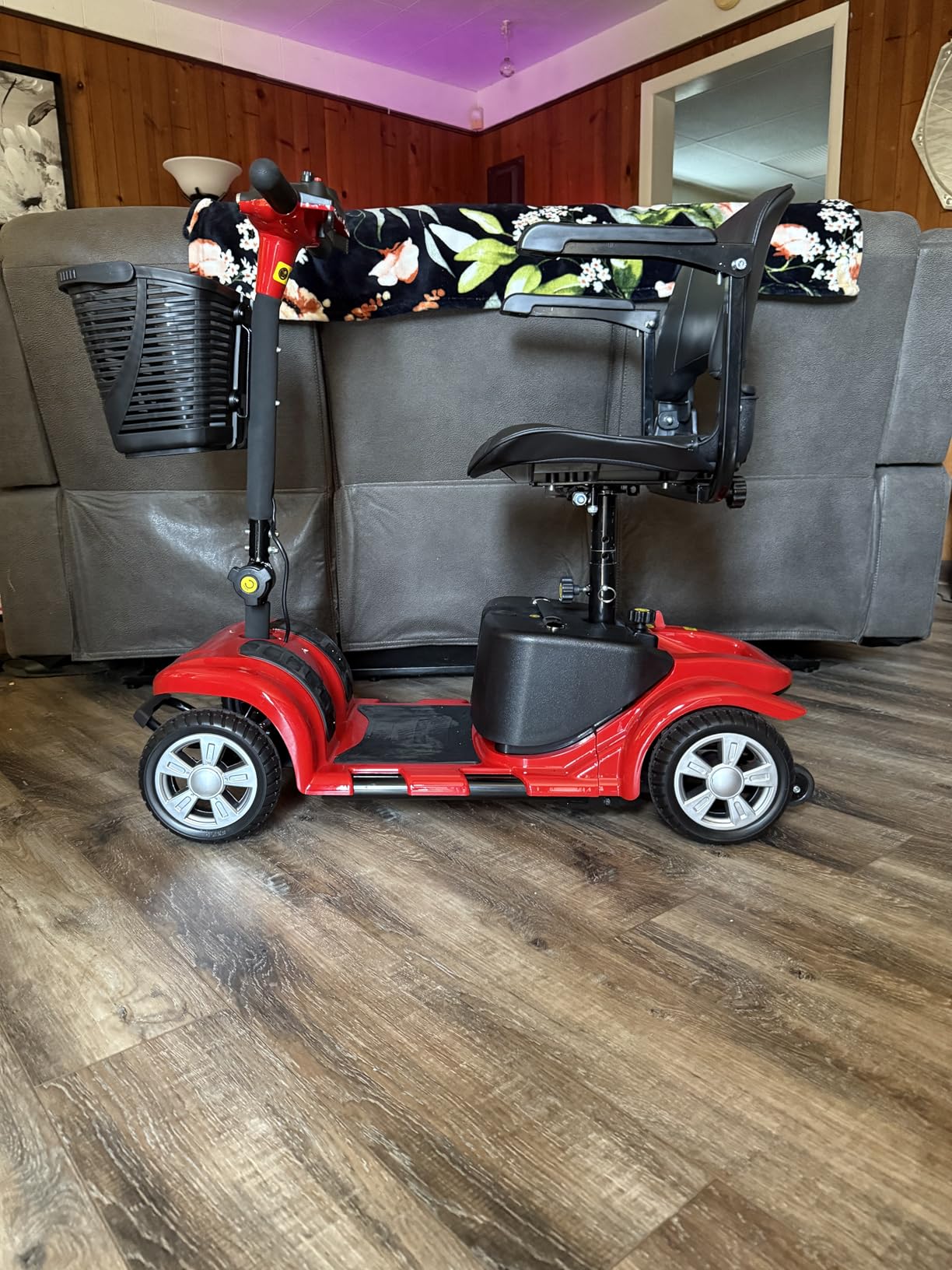 Mobility Scooter for Adults & Senior, Foldable 4 Wheels Electric Scooter customer photo 1